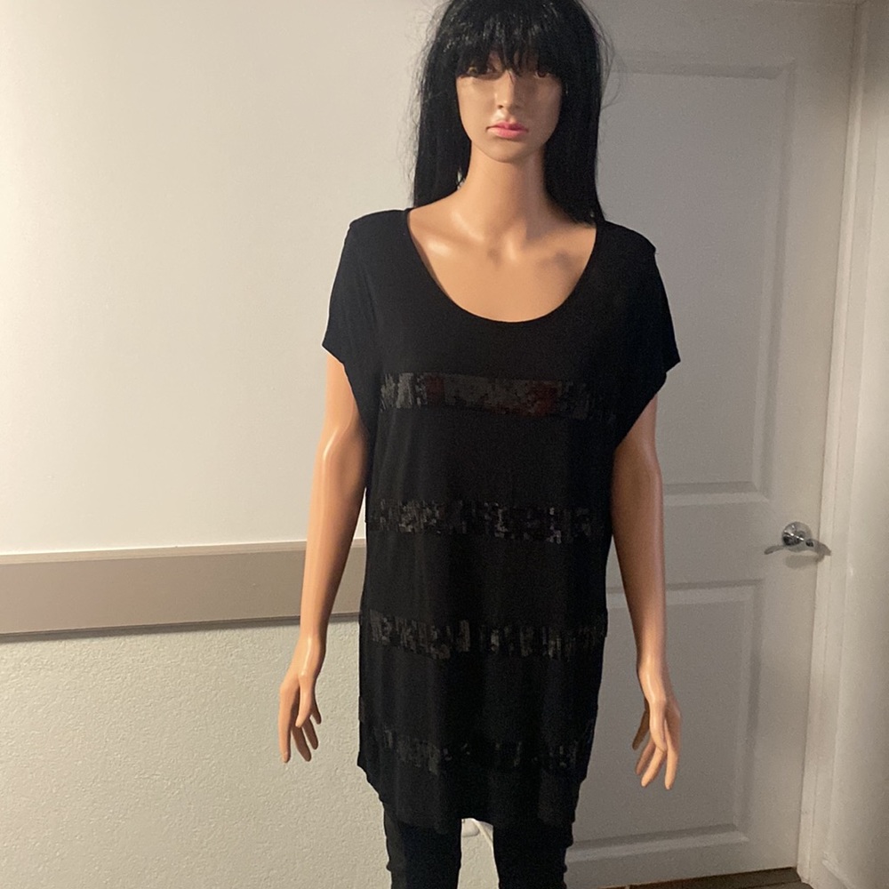 Long blouses size 1x Kische.. Decorated with sequins